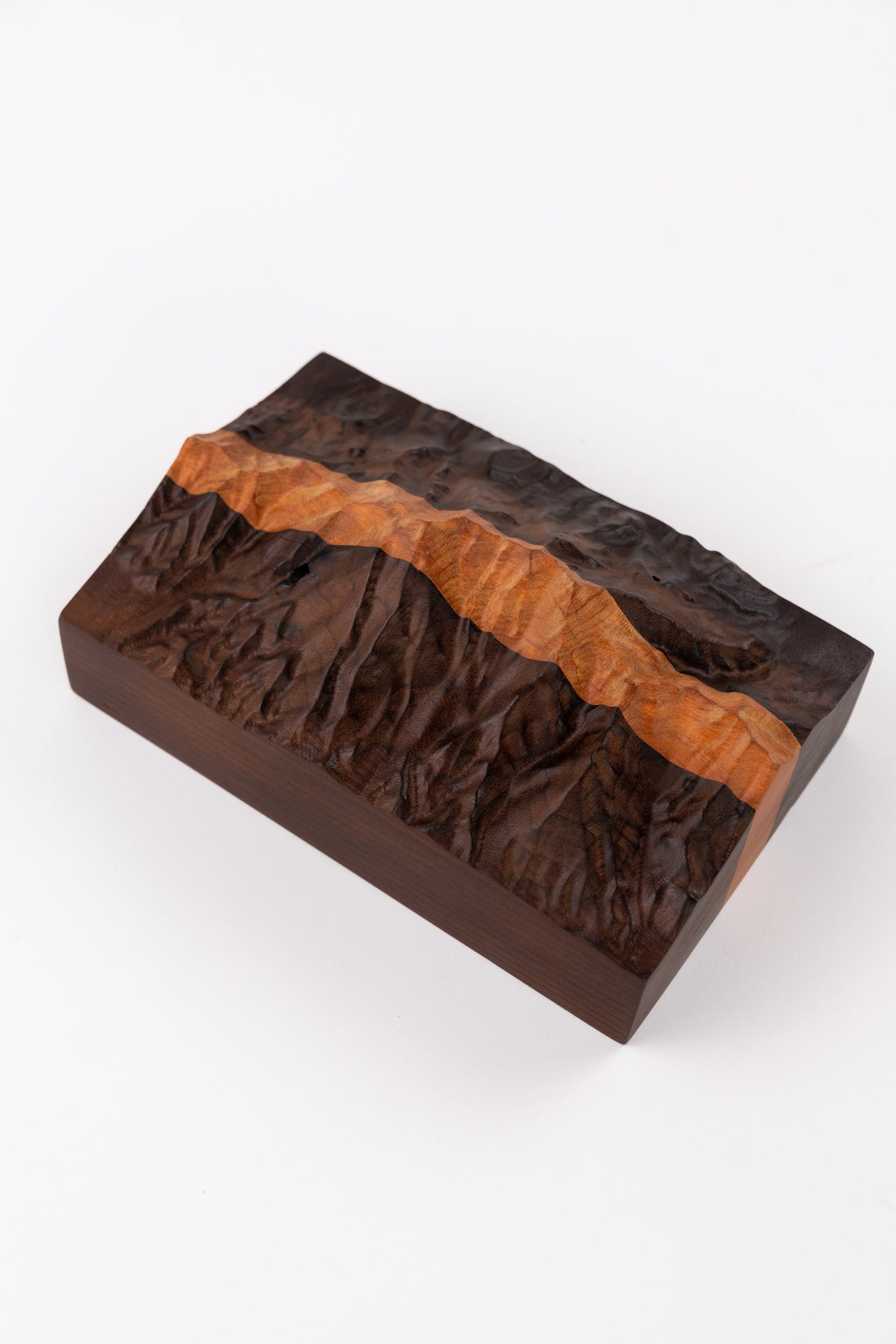 mount 005